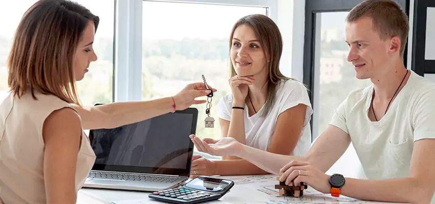 Situations Where Selling Your Apartment is Most Practical in Uniondale, NY