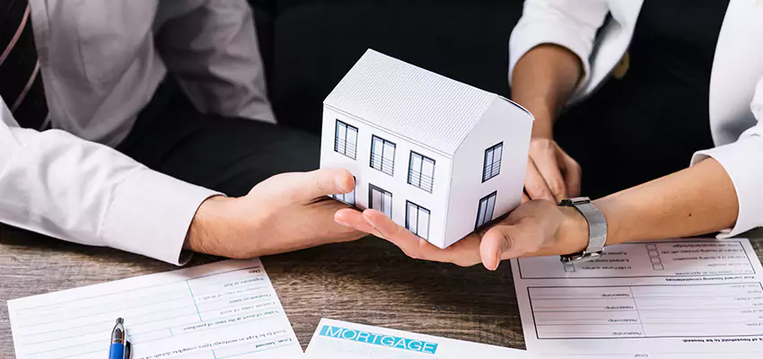 How We Determine Your Sell House for Cash Offer in Uniondale, New York?